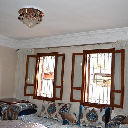 Appartement Ideal Riad Al Salam A 8 Minutes De La Plage Du Centre Ville,Wifi Et Parking Gratuits Agadir Bagian luar foto