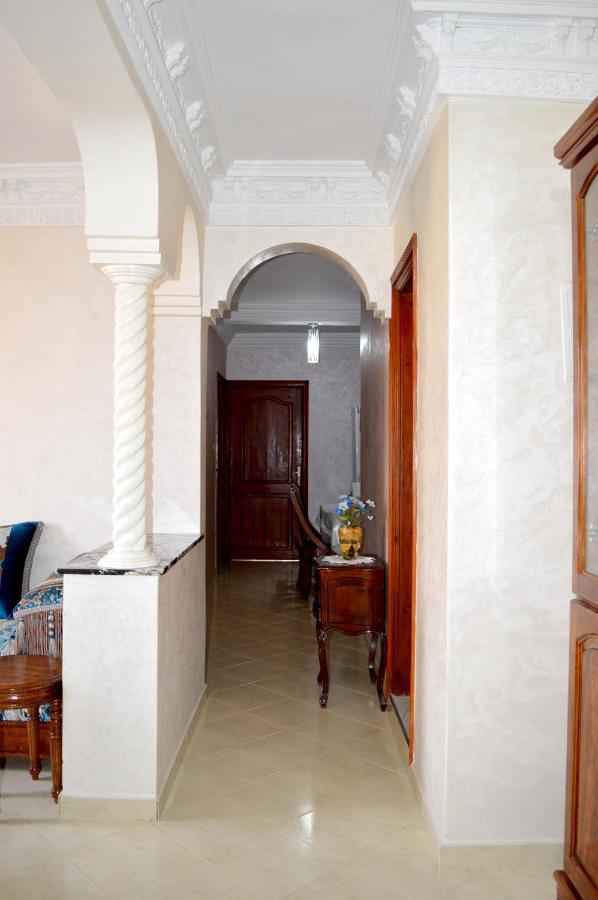 Appartement Ideal Riad Al Salam A 8 Minutes De La Plage Du Centre Ville,Wifi Et Parking Gratuits Agadir Bagian luar foto