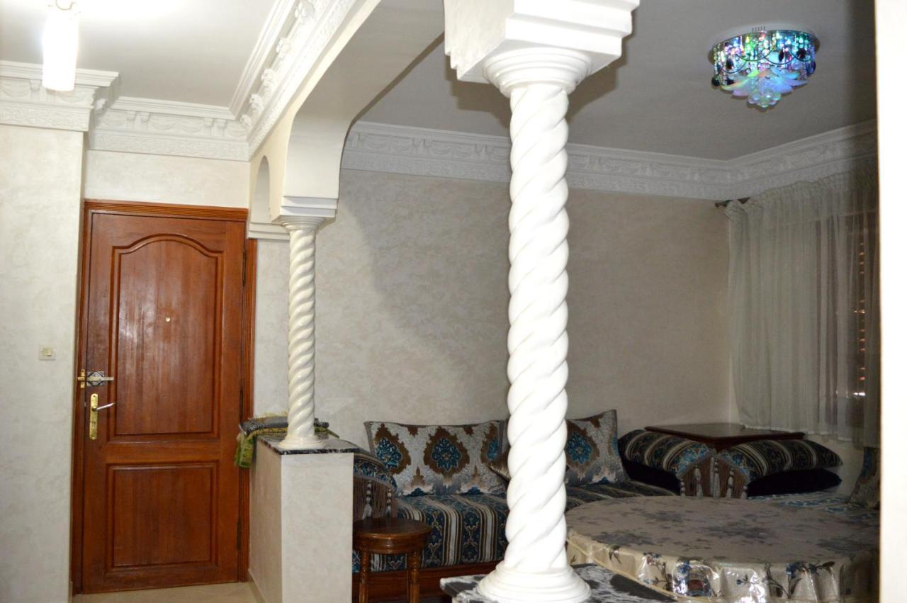 Appartement Ideal Riad Al Salam A 8 Minutes De La Plage Du Centre Ville,Wifi Et Parking Gratuits Agadir Bagian luar foto