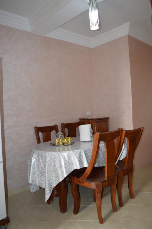 Appartement Ideal Riad Al Salam A 8 Minutes De La Plage Du Centre Ville,Wifi Et Parking Gratuits Agadir Bagian luar foto