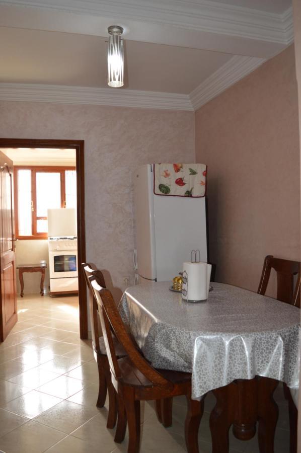 Appartement Ideal Riad Al Salam A 8 Minutes De La Plage Du Centre Ville,Wifi Et Parking Gratuits Agadir Bagian luar foto